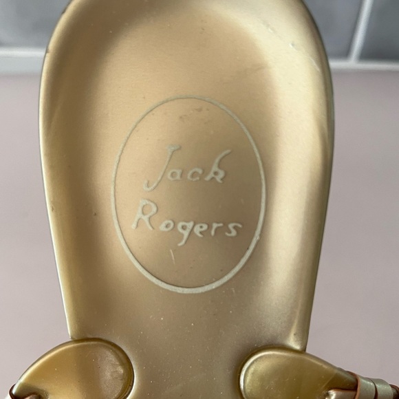 Jack Rogers Gold Rubber Medallion Sandals Boho Beachy Coastal Summer Vacation 9 - Picture 8 of 10